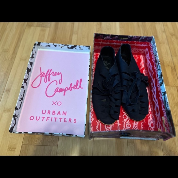 - Jeffrey Campbell XO Urban Outfitters : lace up shoes/sandals - Picture 8 of 12